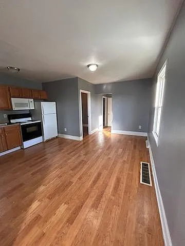 2776 Madison Ave #4 — Photo 4