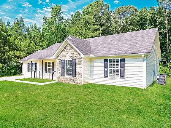 002-photo-front-view-11184497_11302022