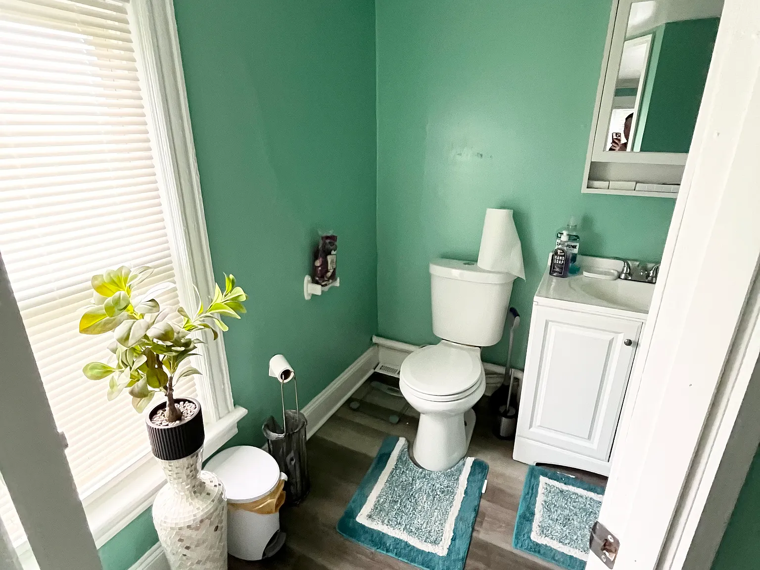 2 bed, 800 sqft, $2,295 — Photo 3