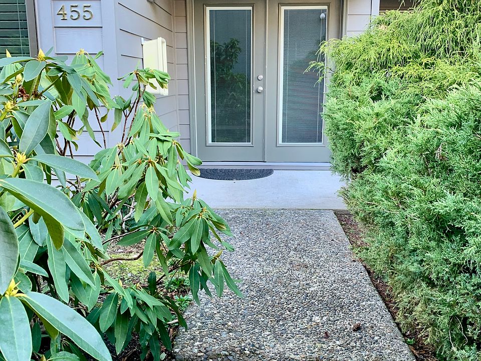 1st image of 6817 137th Pl NE APT 455