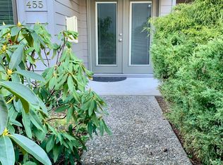6817 137th Pl NE APT 455, Redmond, WA 98052