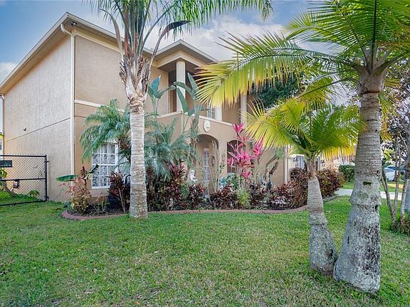 3rd image of 484 Britten Dr