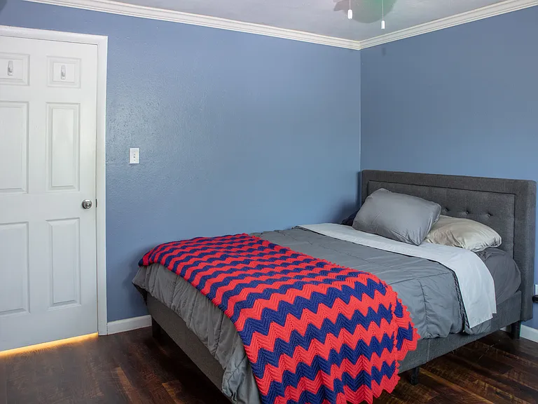 Secondary bedroom!