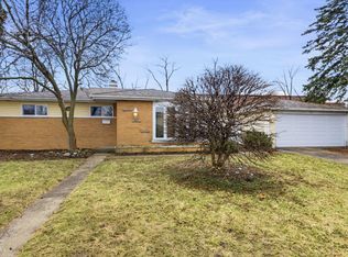 451 W Linda Ln, Addison, IL 60101