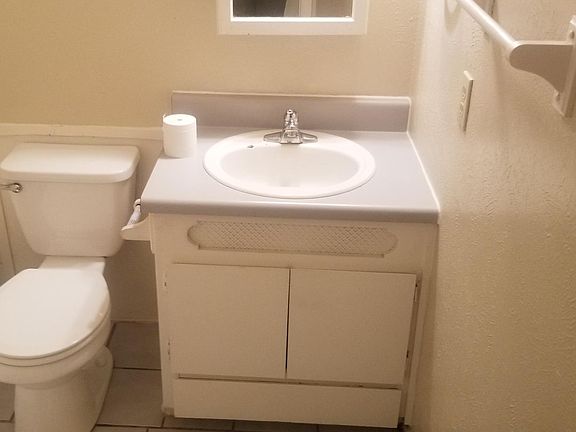 3rd image of 7210 Vista Cliff Dr