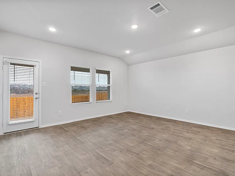 133 Whipporwill Ln — Photo 9