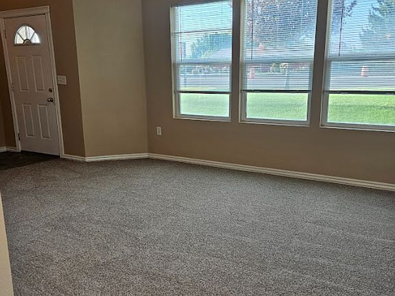 4th image of 4011 Idaho Ave