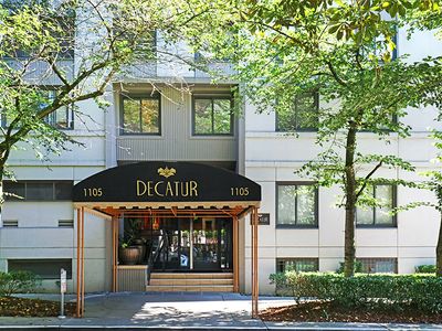 1105 Spring St APT 1302, Seattle, WA, 98104