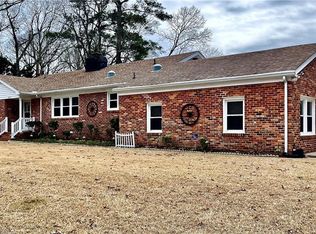 3021 Watergate Ln, Virginia Beach, VA 23452