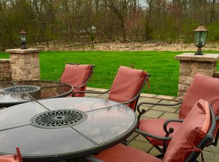 140 Buttonwood Dr, Piscataway, NJ 08854