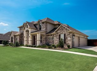 1217 Jungle Dr, Forney, TX 75126