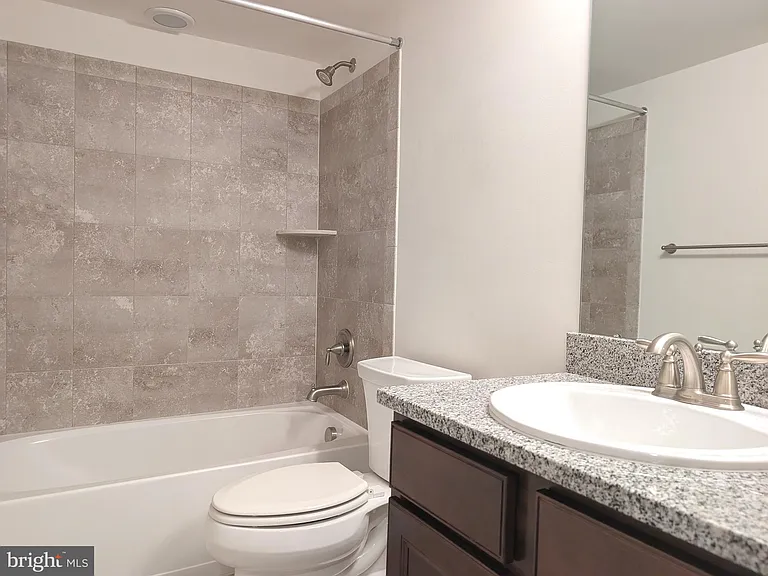 68 Autumn Ln — Photo 14