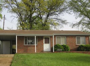 4916 Orange Blossom Ct, Hazelwood, MO 63042