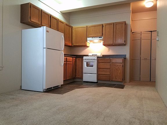 5th image of 1529 Boylston Ave APT 201