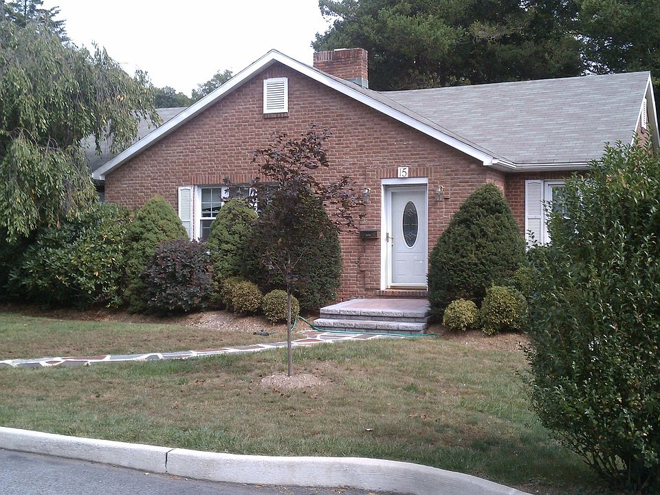 1st image of 15 Mearns Ave