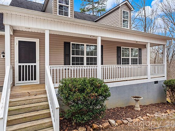 2nd image of 6115 Chandler Rd