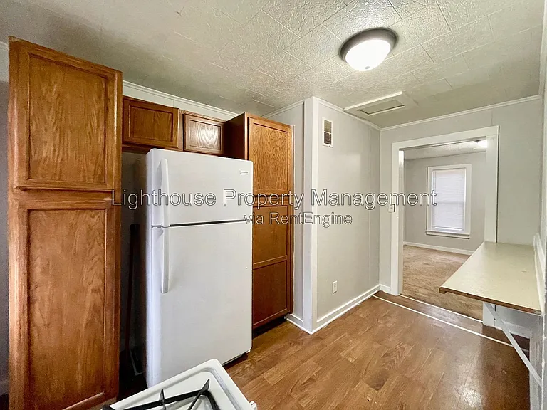 1167 Pine St — Photo 7