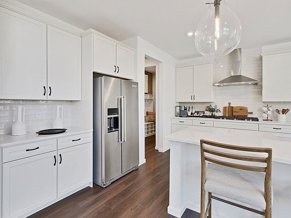 6th image of this home