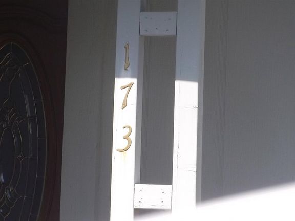 3rd image of 173 Grace Ave