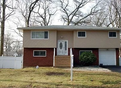 118 Wright St photo 1