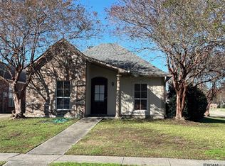 5518 Arialo Dr, Baton Rouge, LA 70820