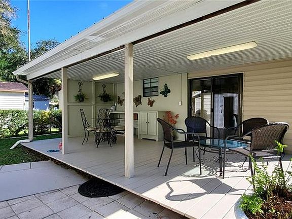 3rd image of 10 Long Hammock Dr