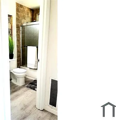 2316 Warfield Way #D — Photo 15