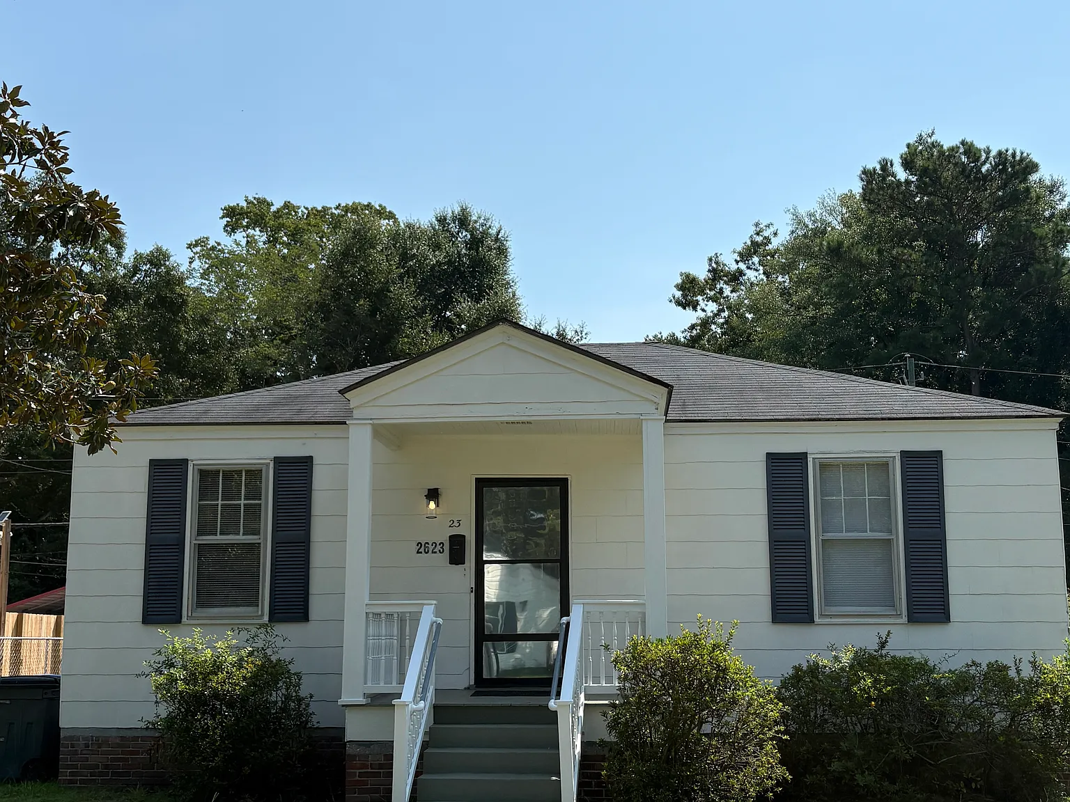 2 bed, 1024 sqft, $1,850 — Photo 2