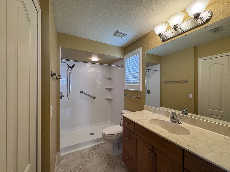 600 Mirabella Cir #104 — Photo 12