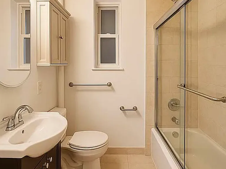 525 E 81st St #2G — Photo 5
