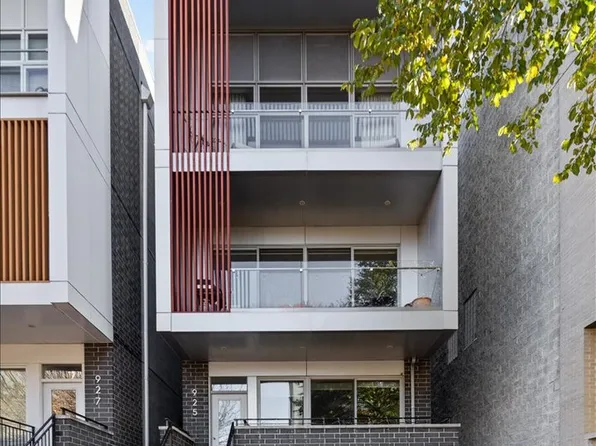 (undisclosed Address), Chicago, IL 60622