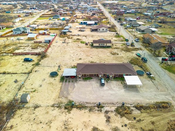 454 Candelario Montalvo, Eagle Pass, TX 78852