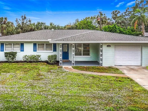 5716 24th Street Ct W, Bradenton, FL 34207