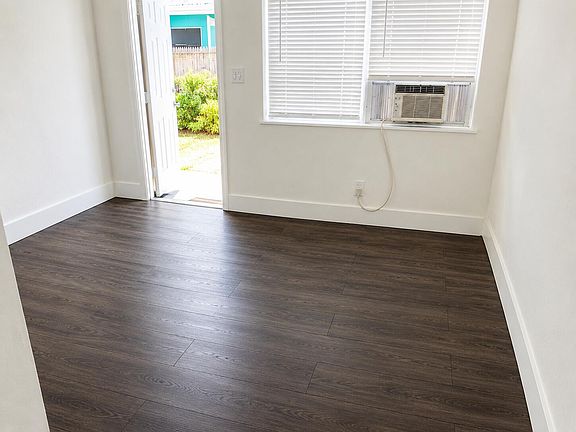 3rd image of 715 NW 15TH Terrace #1-3