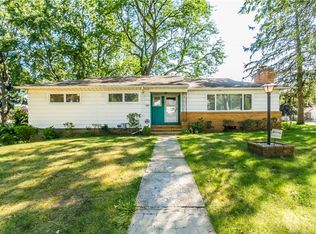 184 Dorington Rd, Rochester, NY 14609