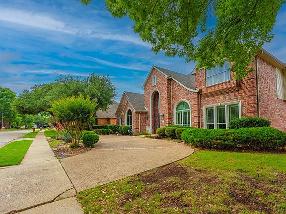 3rd image of 3201 Monette Ln