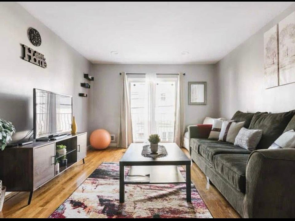 1st image of 119 Armstrong Ave APT 1