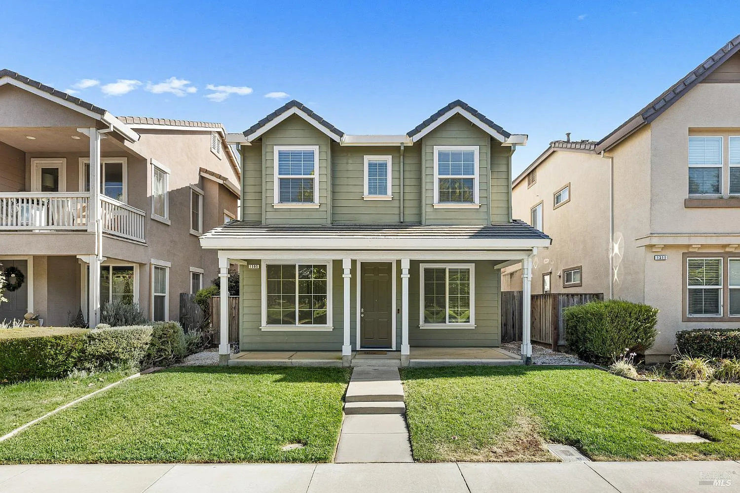 1305 Valley Glen Drive photo 1