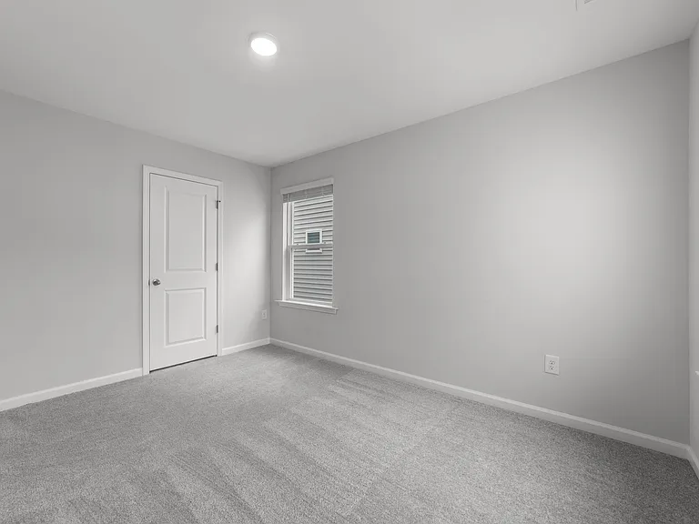 2108 Regal Dr — Photo 24