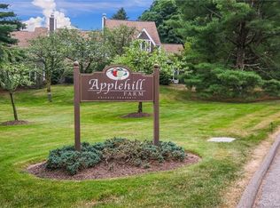 11 Grove Mews, Chappaqua, NY 10514