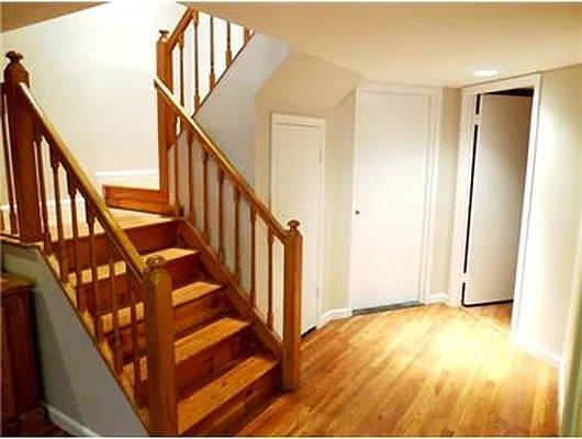 Rented by Douglas Elliman | media 24