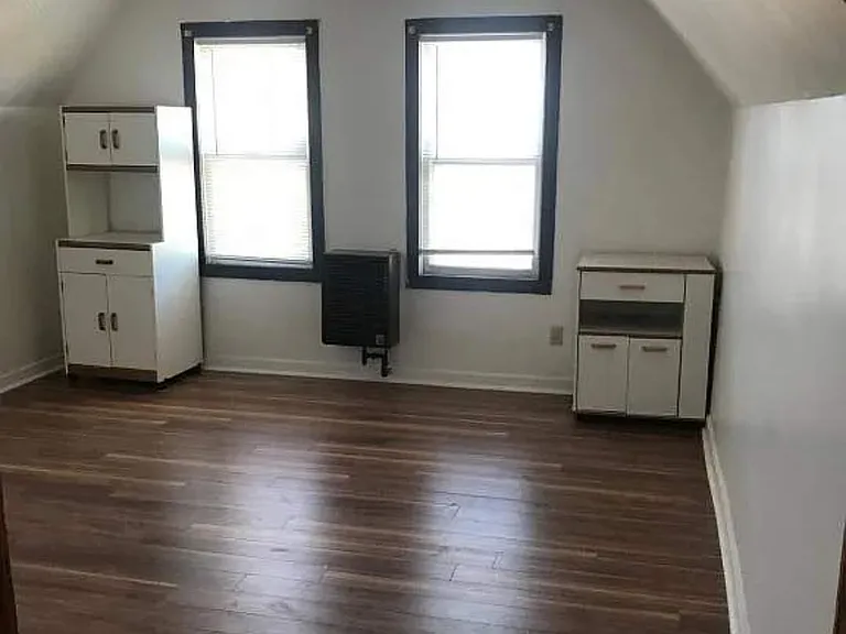 2113 Madison St #A — Photo 5