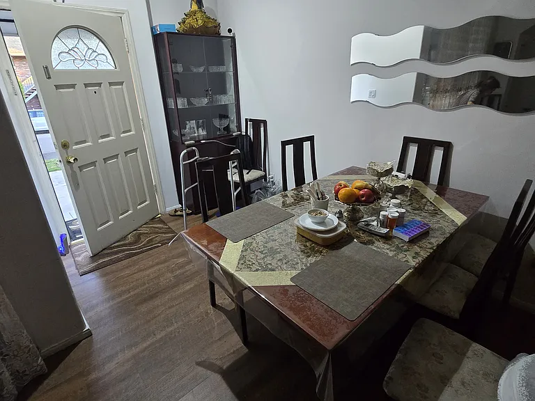 335 E Providencia Ave #101 — Photo 2