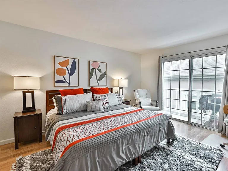 850 C Ave #4 — Photo 15