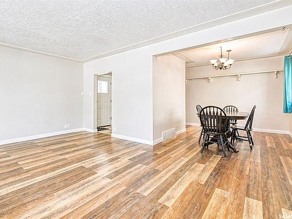 4th image of 1321 Jubilee AVENUE