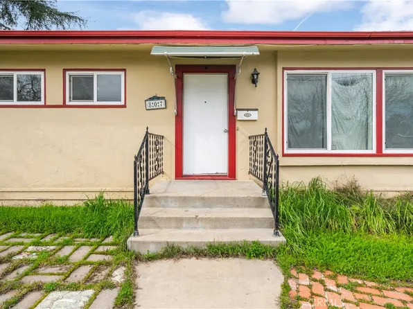 807 Sycamore Ave, Gustine, CA 95322