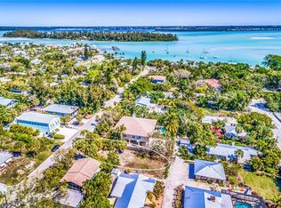 580 Cedar St, Longboat Key, FL 34228