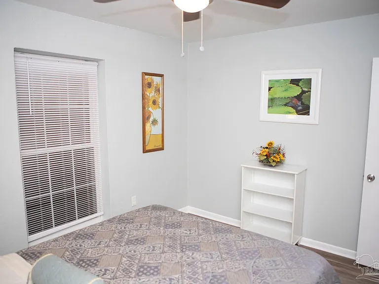 300 Bayou Blvd #106 — Photo 30
