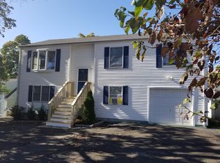 34 Fowler St #A, Stamford, CT 06905