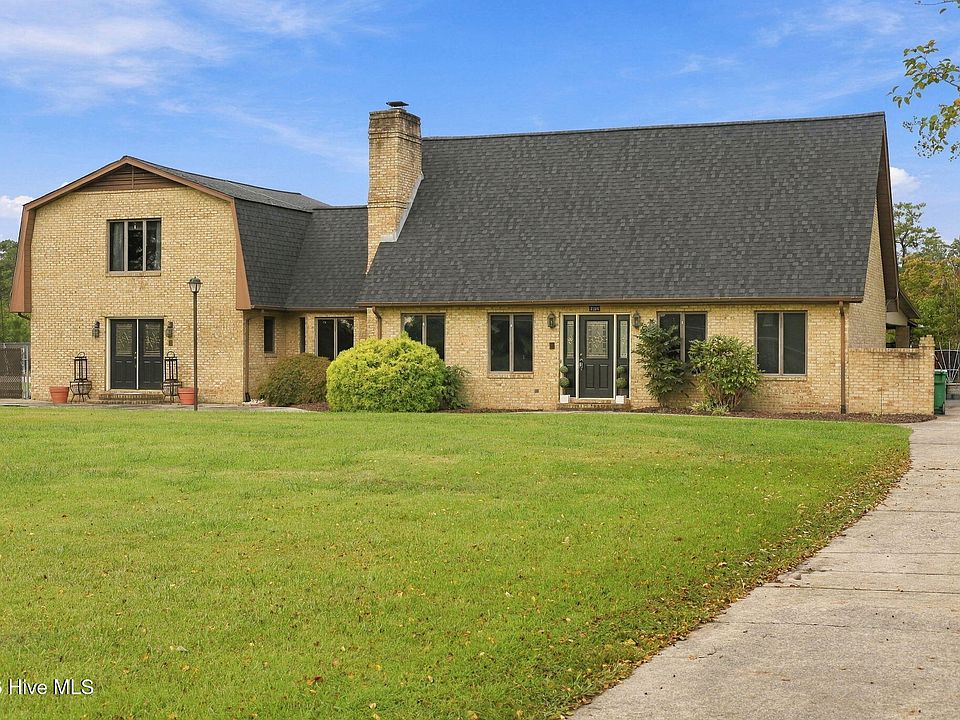 1st image of 2904 Mills Road